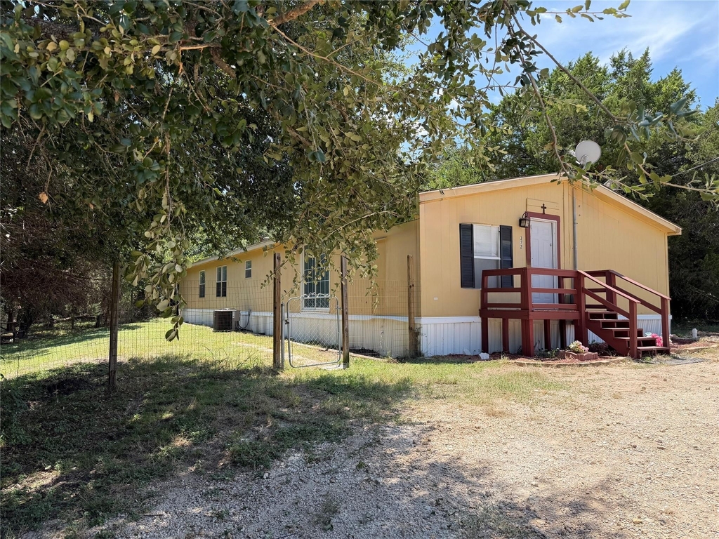 372 County Road 4450 - Photo 0