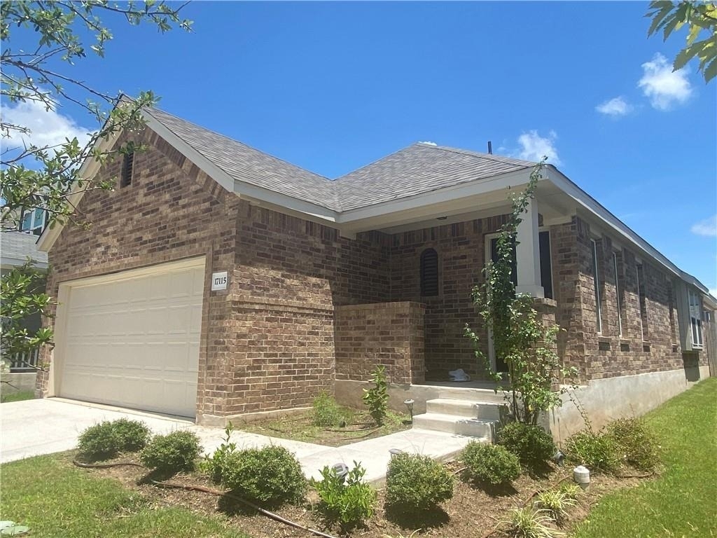 17115 Alturas Ave - Photo 3