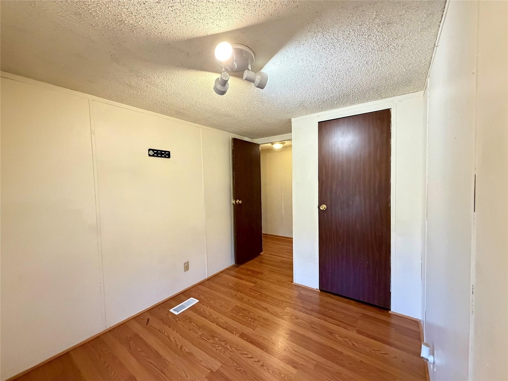 382 County Road 4450 - Photo 7