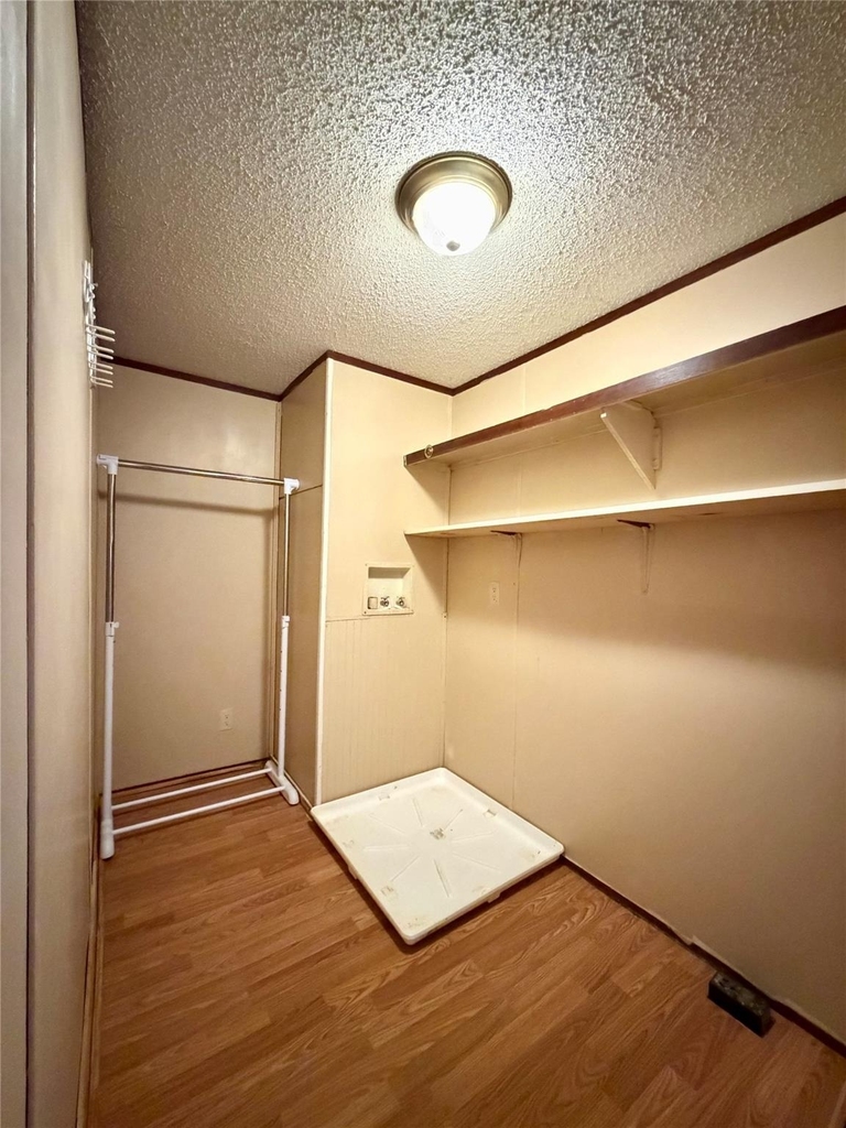 382 County Road 4450 - Photo 10