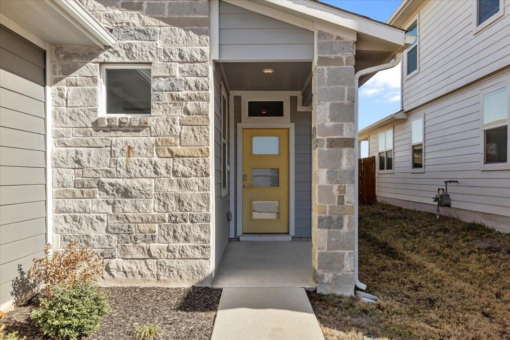 7704 Jacobean Way - Photo 3