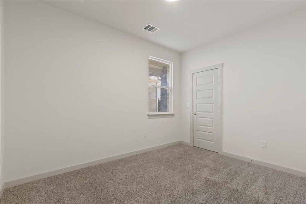 7704 Jacobean Way - Photo 18
