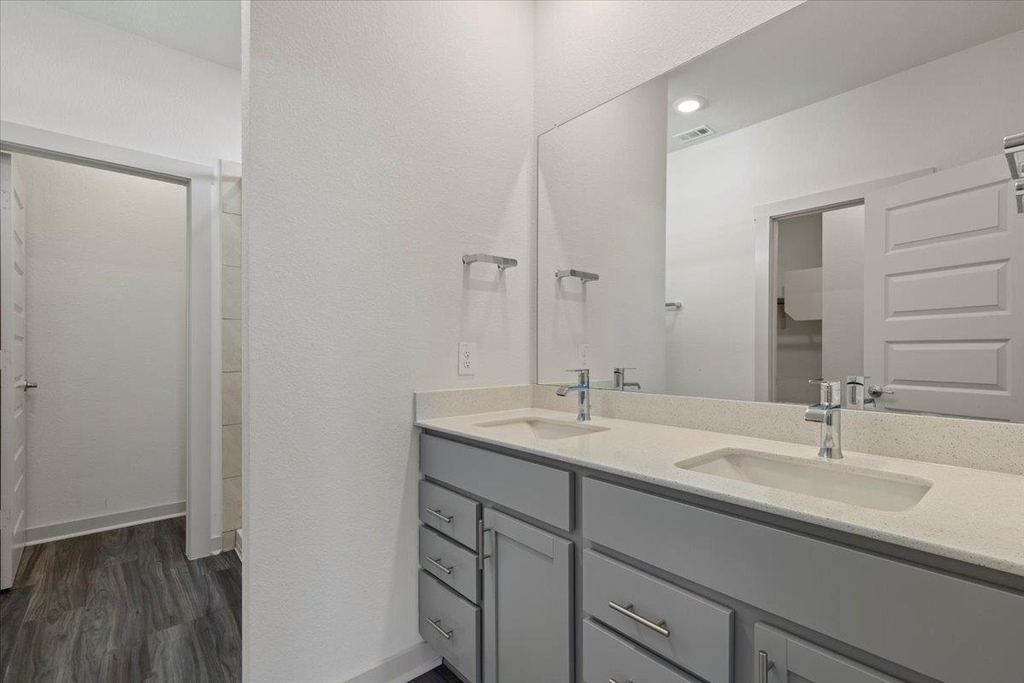 7704 Jacobean Way - Photo 14