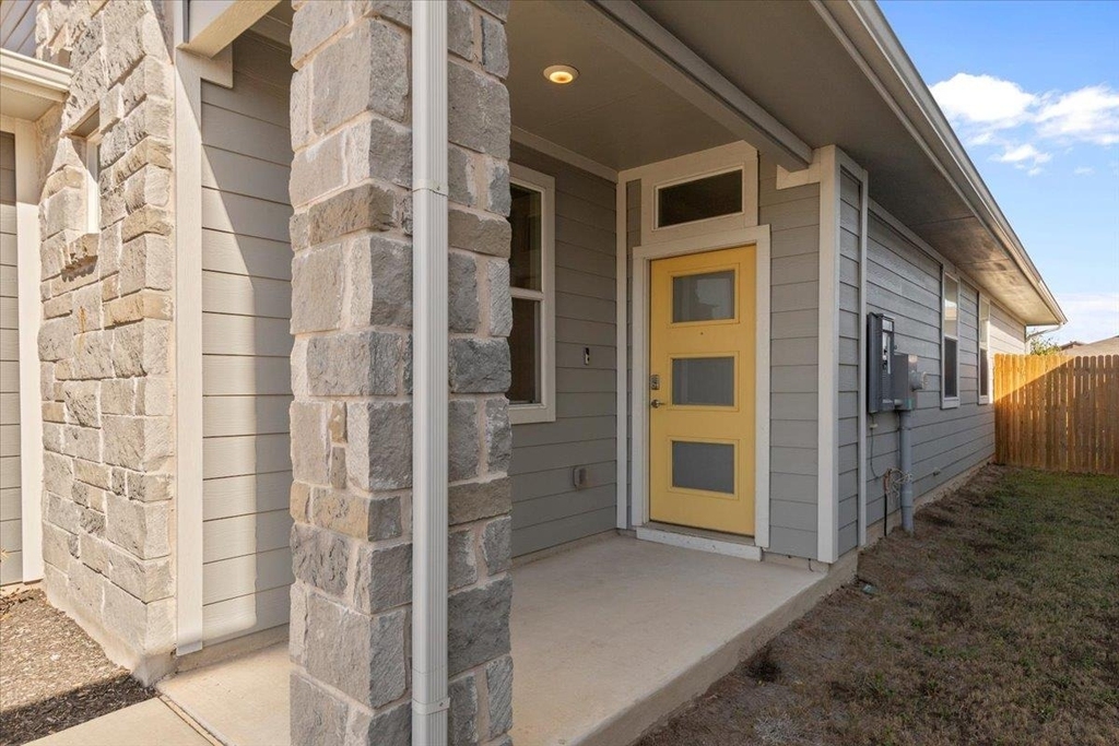 7704 Jacobean Way - Photo 2