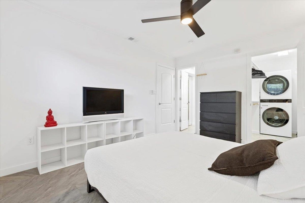 1422 Collier St - Photo 13
