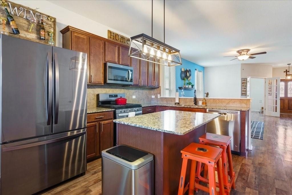 2208 Cliffbrake Way - Photo 4