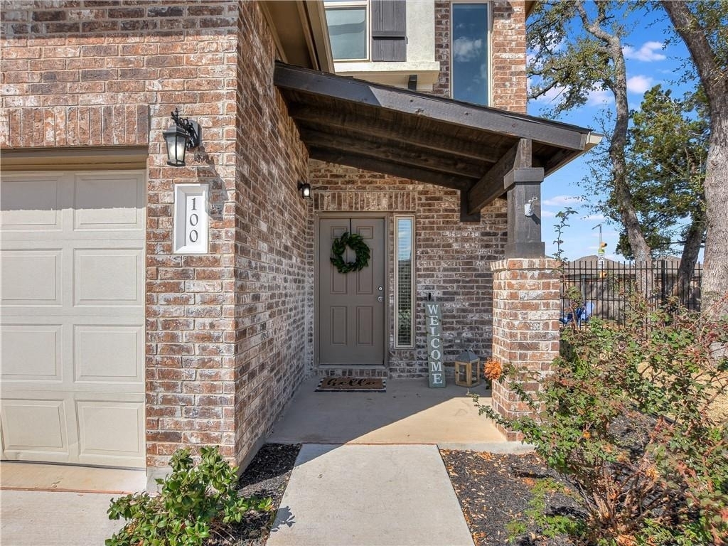 100 Shearwater Ln - Photo 1