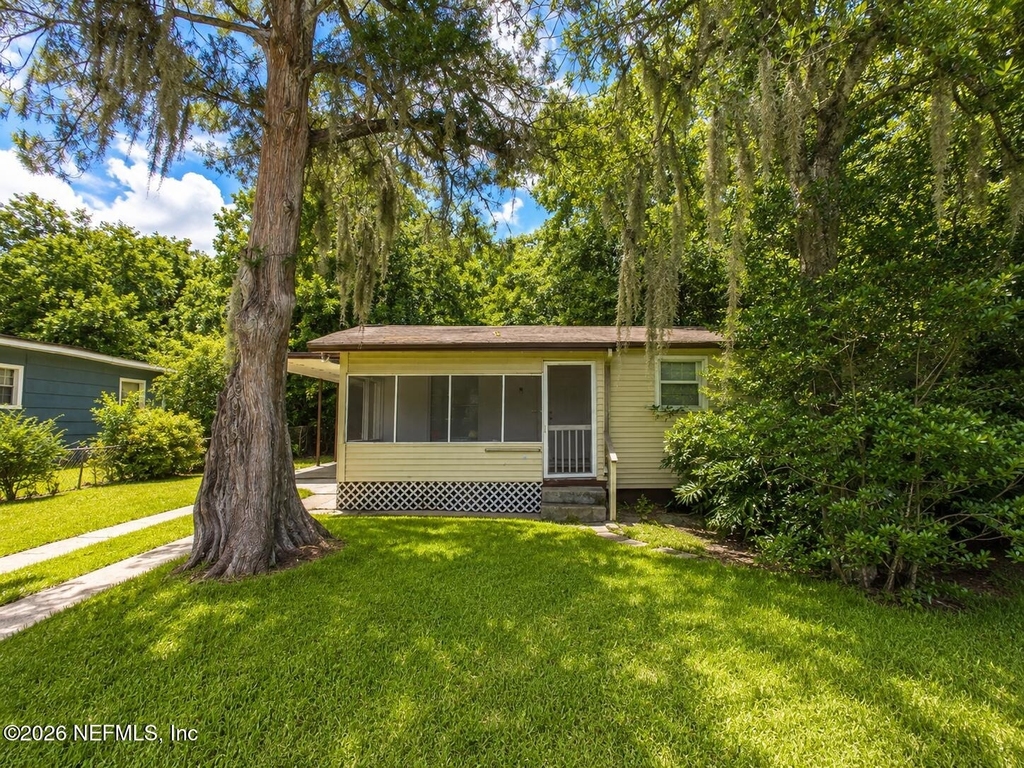 9348 Culpeper Avenue - Photo 2
