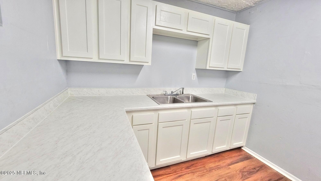 9348 Culpeper Avenue - Photo 9