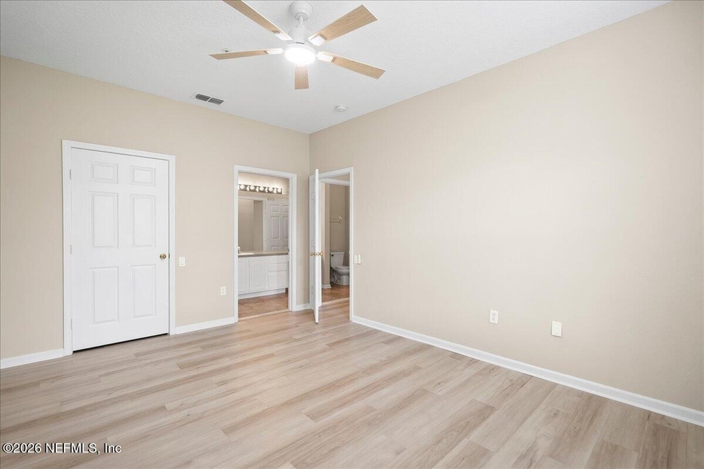 10550 Baymeadows Road - Photo 18