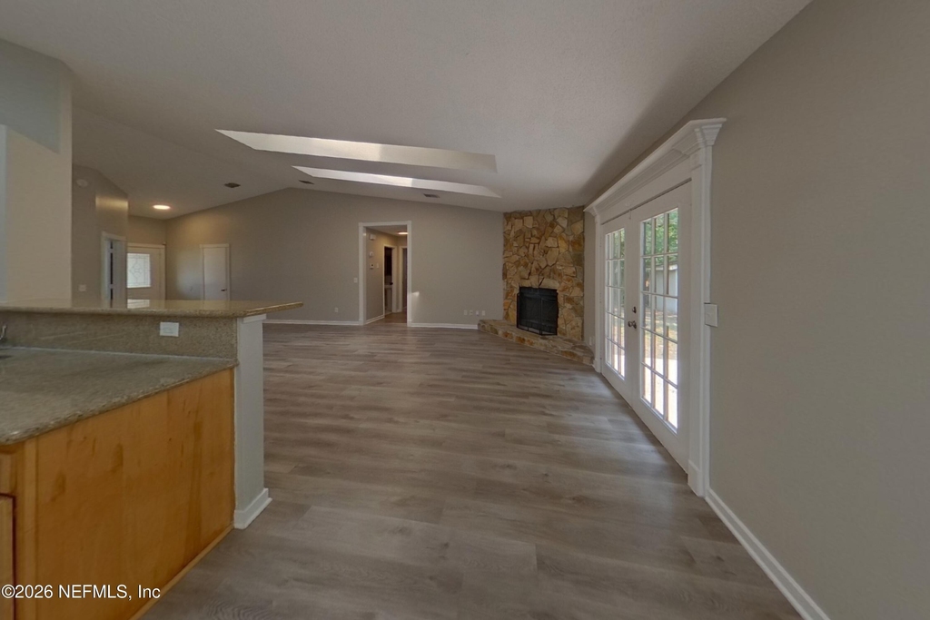 12124 Roundham Lane N - Photo 13