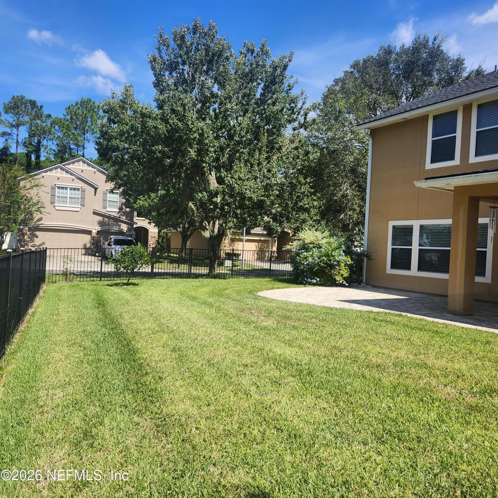201 Edgeford Court - Photo 40