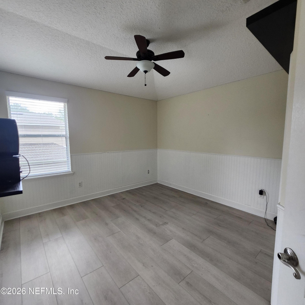201 Edgeford Court - Photo 30