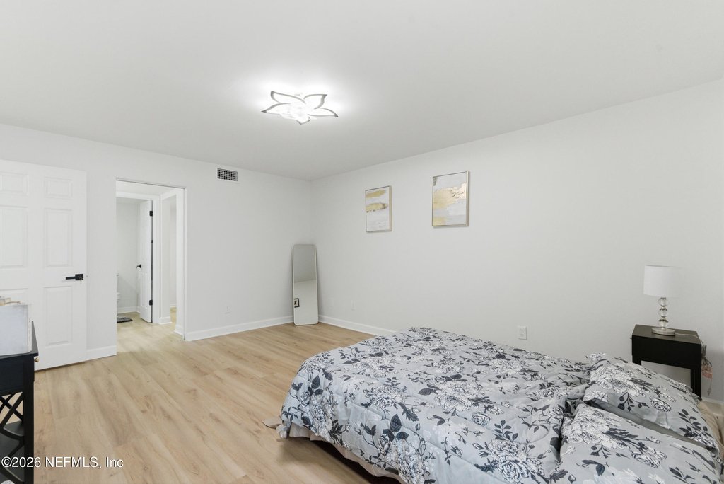 7602 Las Palmas Way - Photo 24