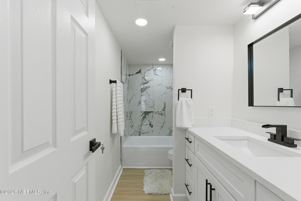 7602 Las Palmas Way - Photo 19