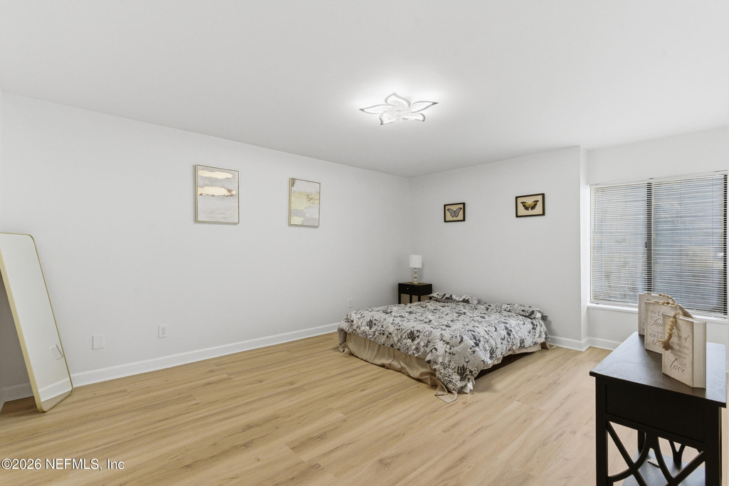 7602 Las Palmas Way - Photo 21