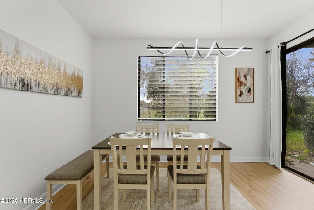 7602 Las Palmas Way - Photo 16