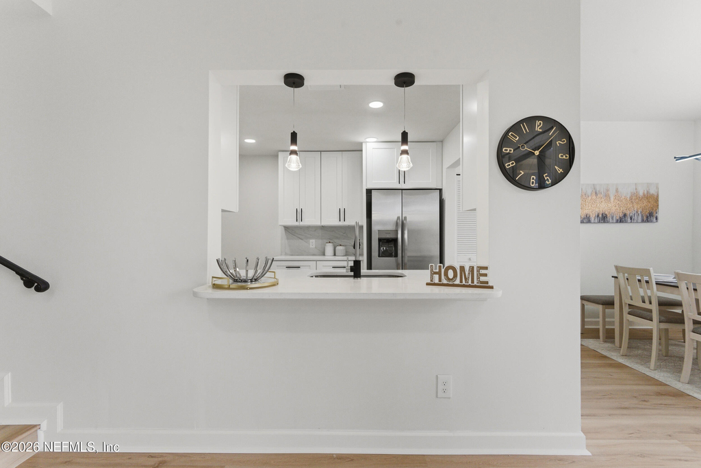 7602 Las Palmas Way - Photo 10