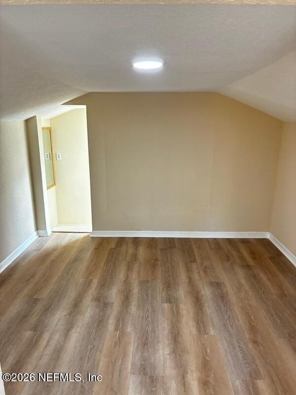 2738 Riverside Avenue - Photo 9