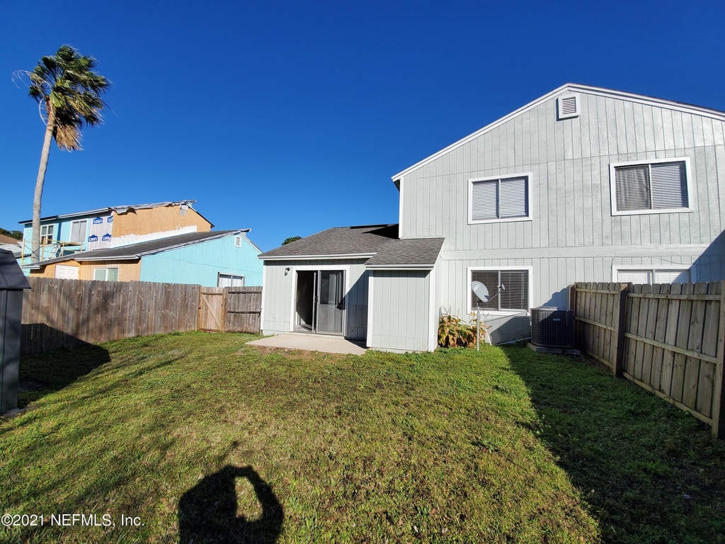 1024 Snug Harbour Court - Photo 39