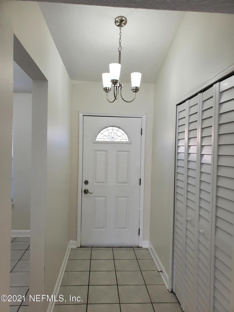 1024 Snug Harbour Court - Photo 5