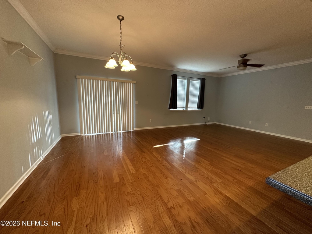 12173 Hatherden Court - Photo 3