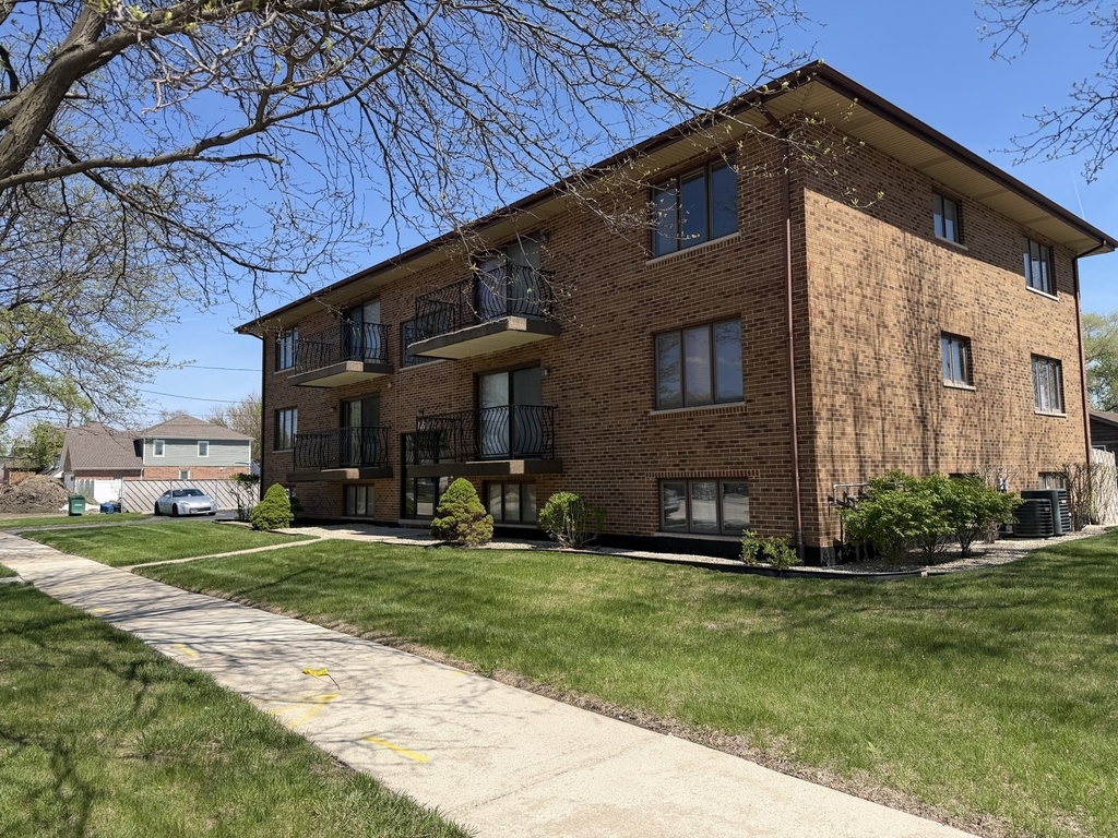 8659 Meade Avenue - Photo 0
