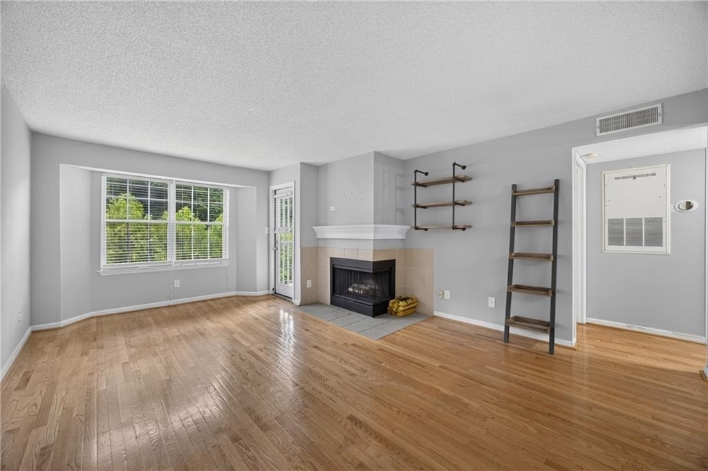 1021 Chastain Park Court Ne - Photo 2