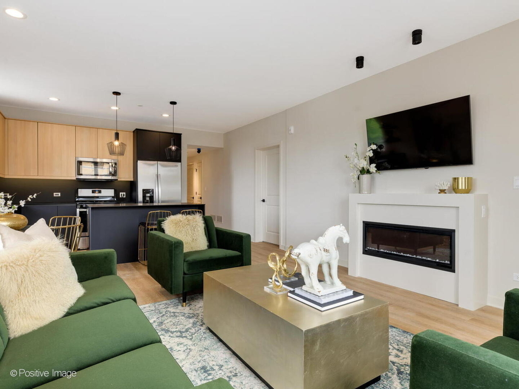 6033 W North Avenue - Photo 4
