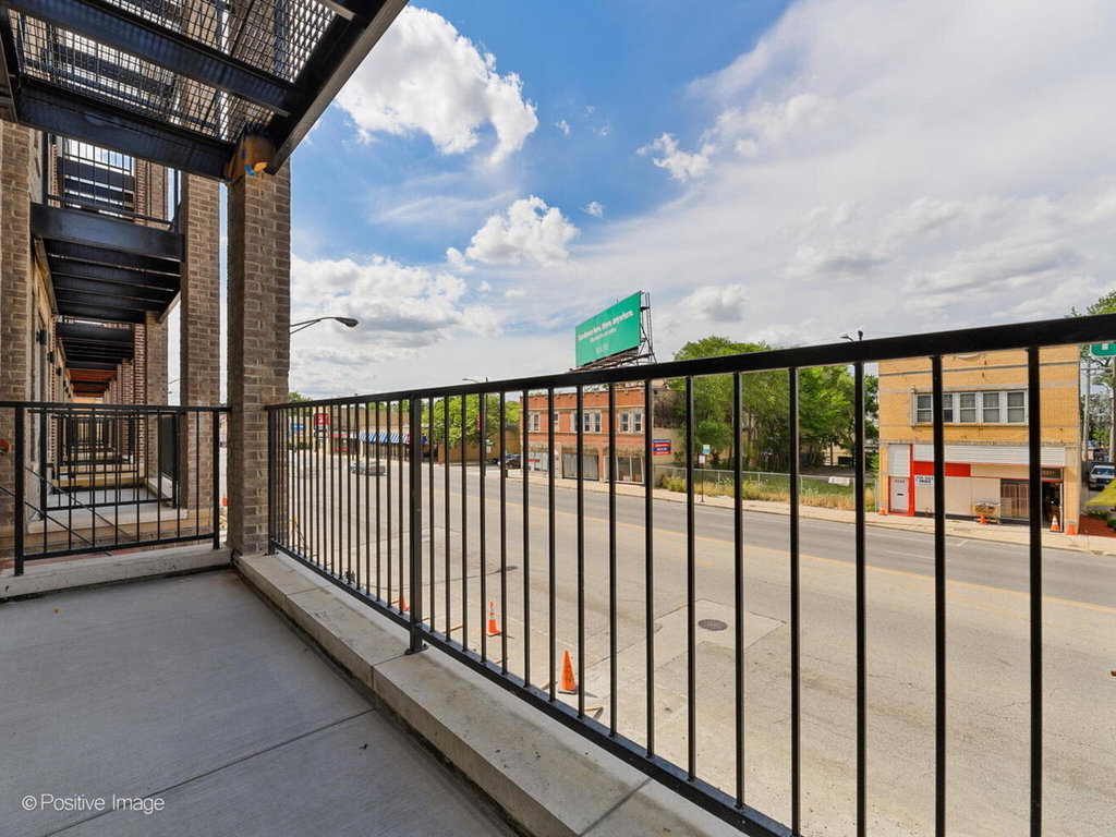 6033 W North Avenue - Photo 19