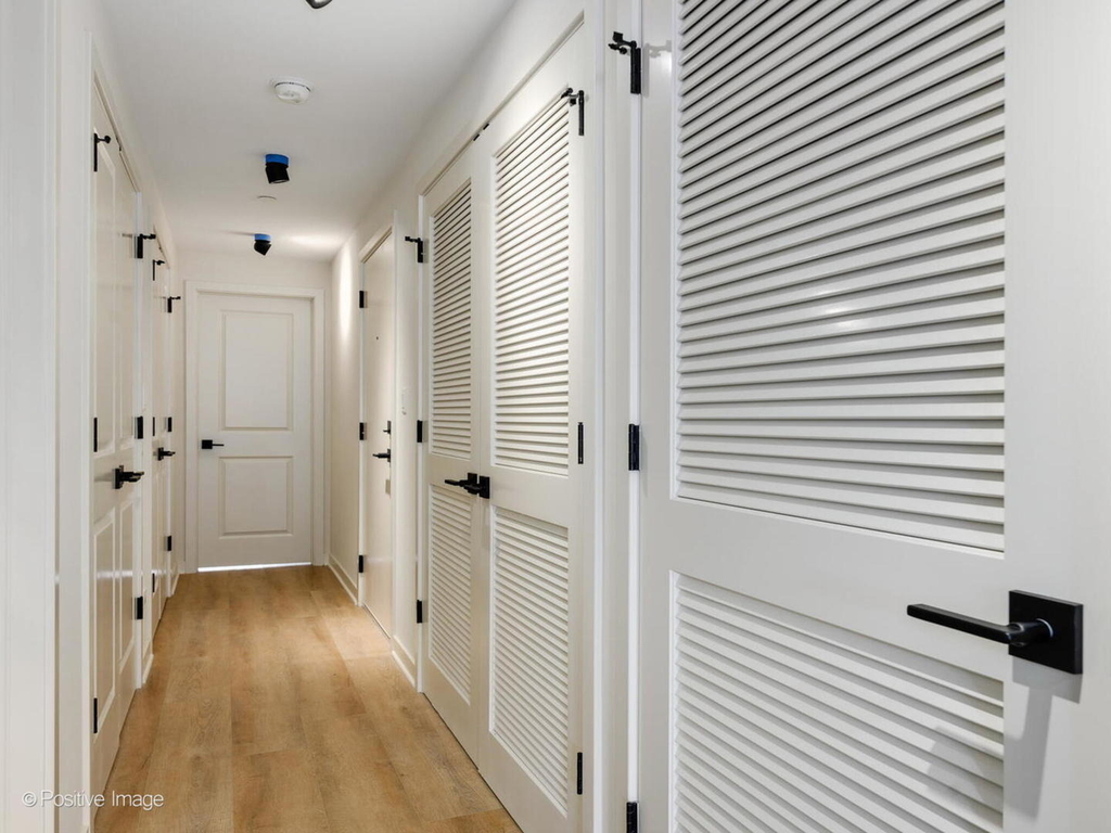 6033 W North Avenue - Photo 12