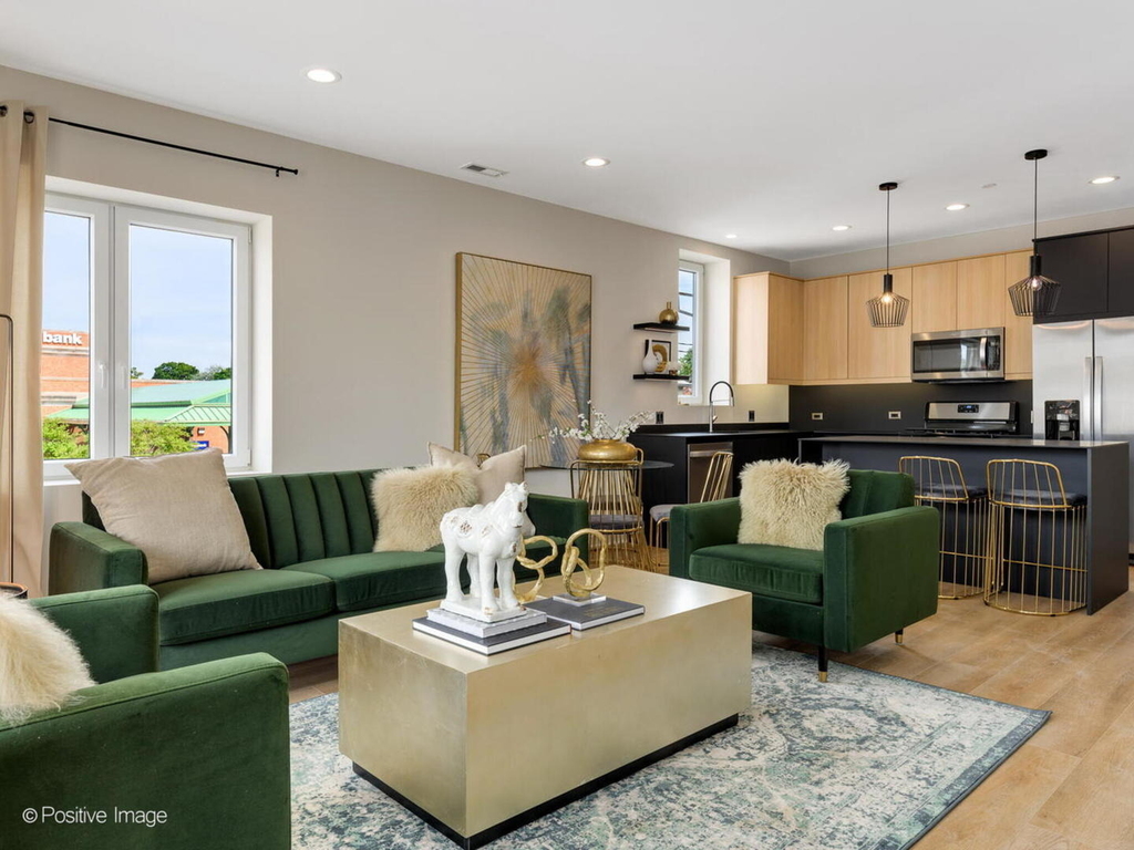 6033 W North Avenue - Photo 2