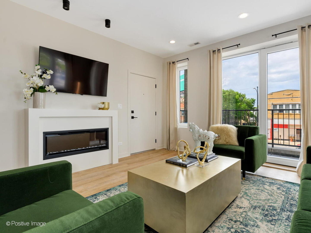 6033 W North Avenue - Photo 5