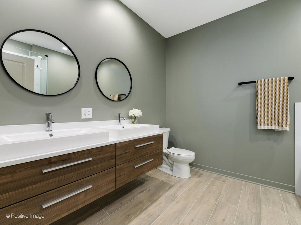 6033 W North Avenue - Photo 13