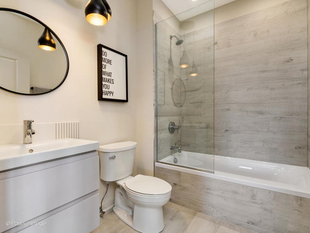 6033 W North Avenue - Photo 17