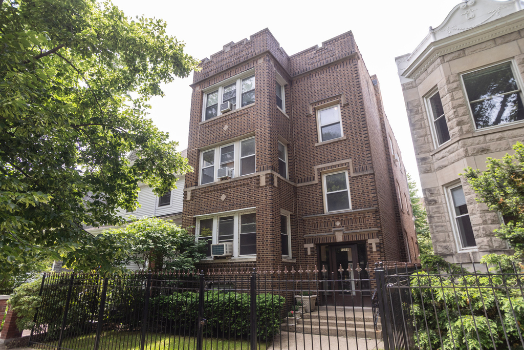 1319 W Early Avenue - Photo 0