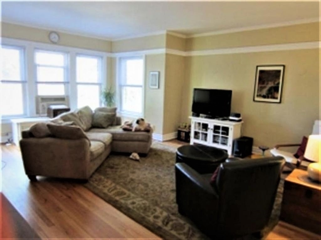 1319 W Early Avenue - Photo 2
