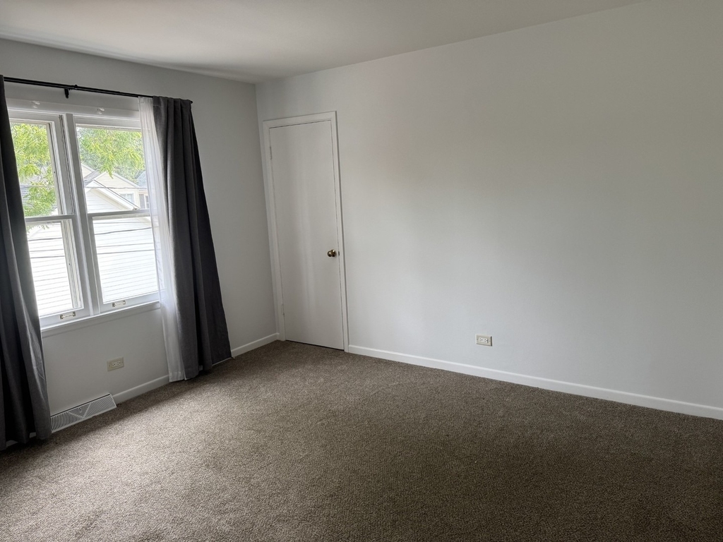 578 Ivy Court - Photo 10