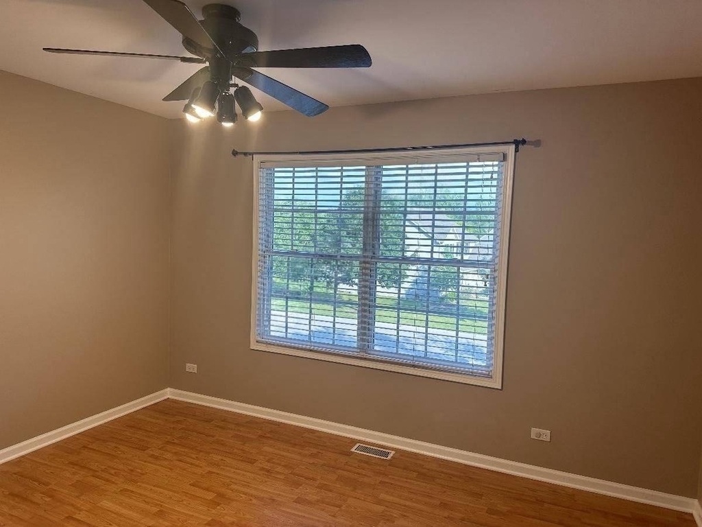 5490 Fox Path Lane - Photo 10