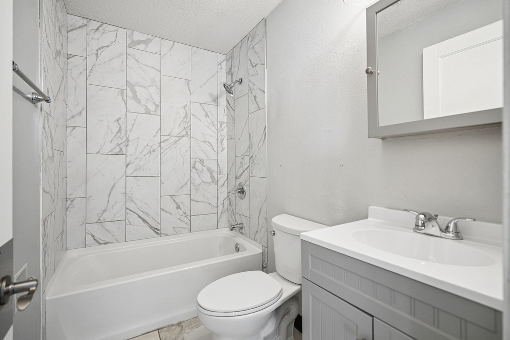 307 W 6th Street - Photo 10