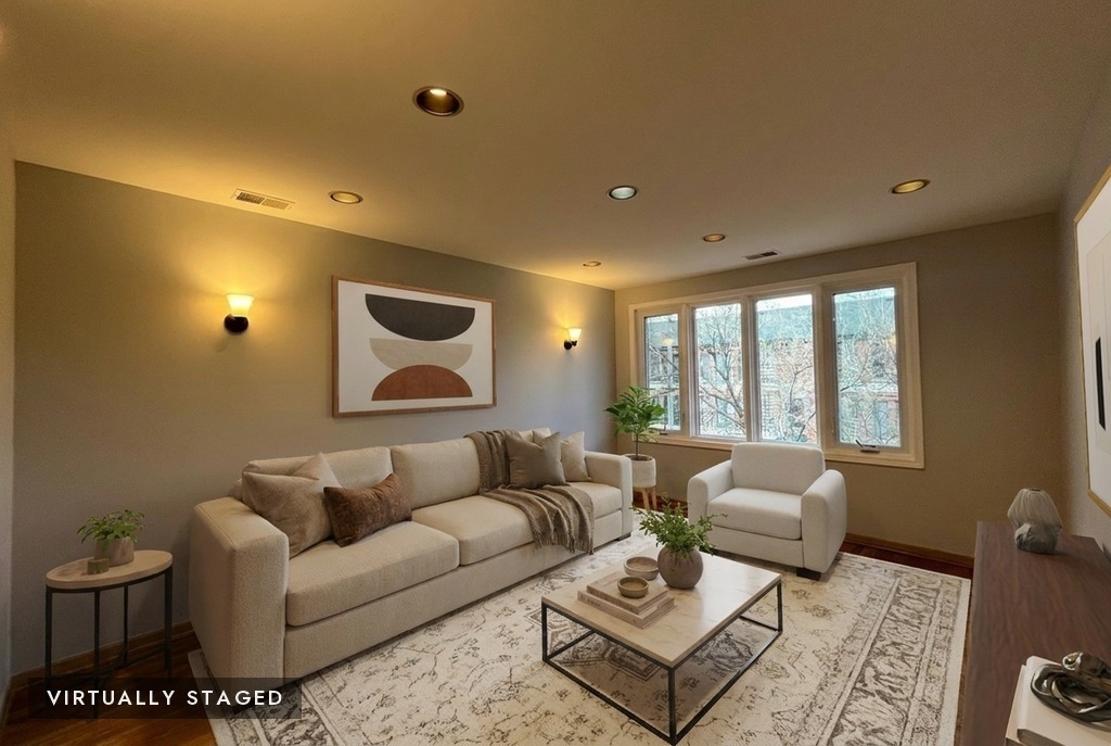 449 W 37th Street - Photo 3