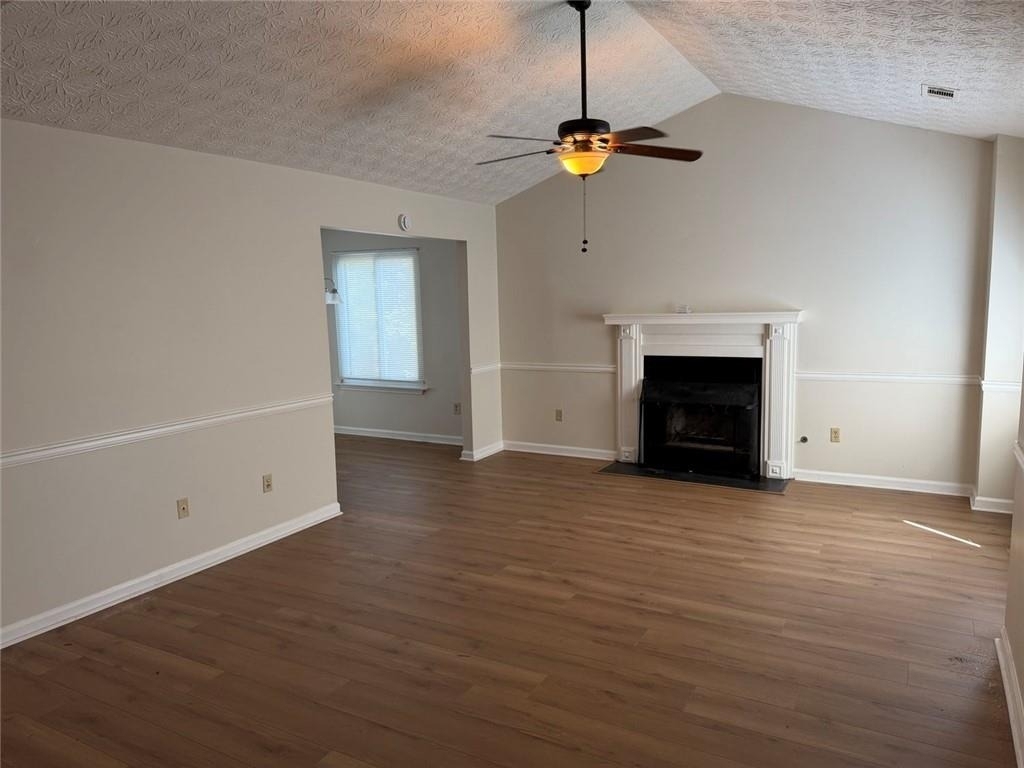 1819 Crescent Hill Drive Nw - Photo 9