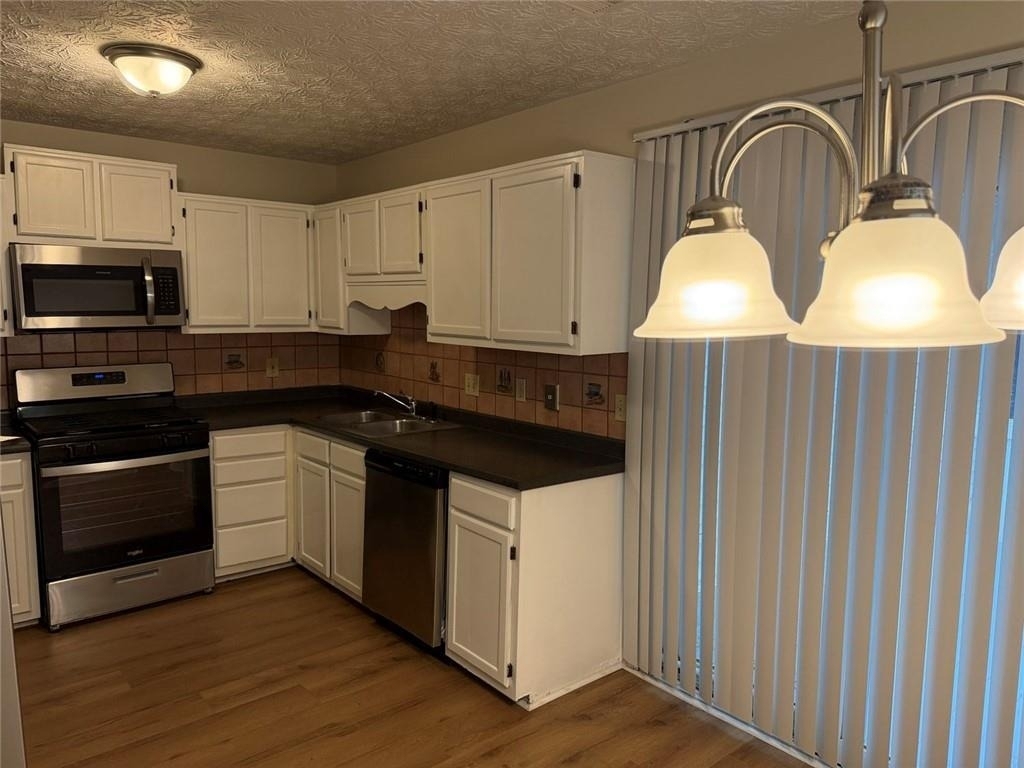1819 Crescent Hill Drive Nw - Photo 7