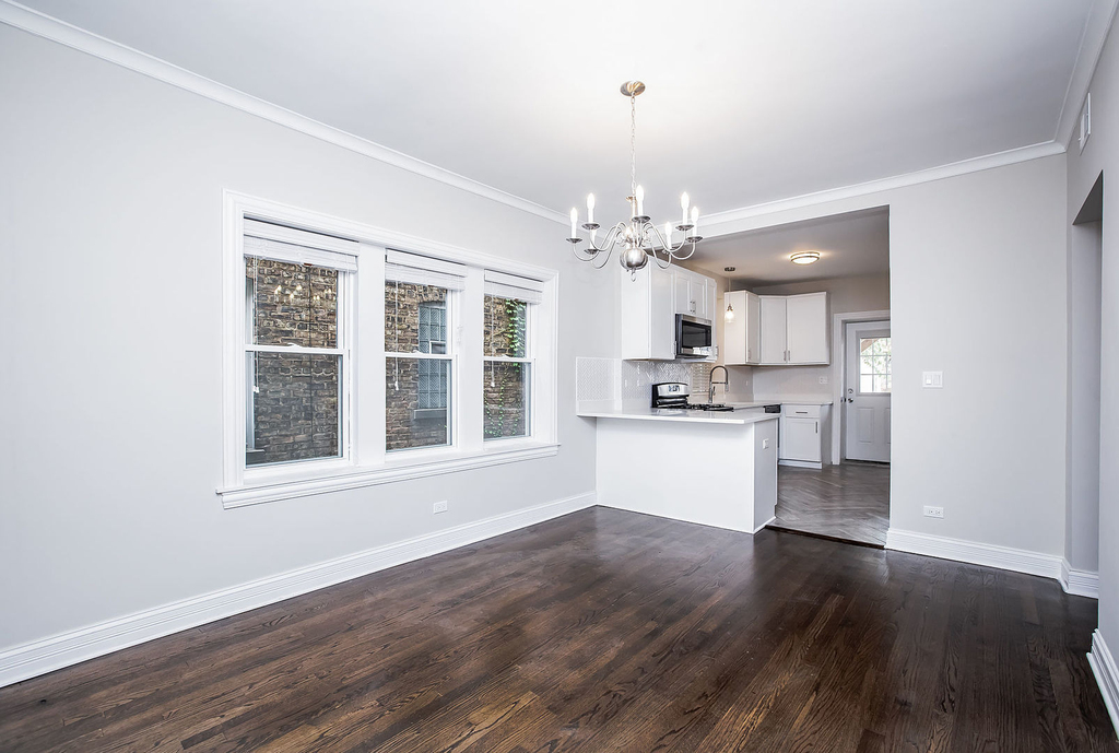 2648 W Lunt Avenue - Photo 4