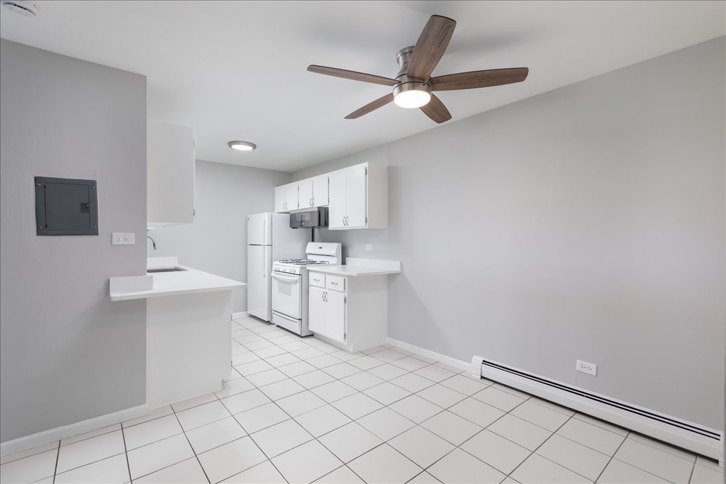 5740 East Avenue - Photo 5