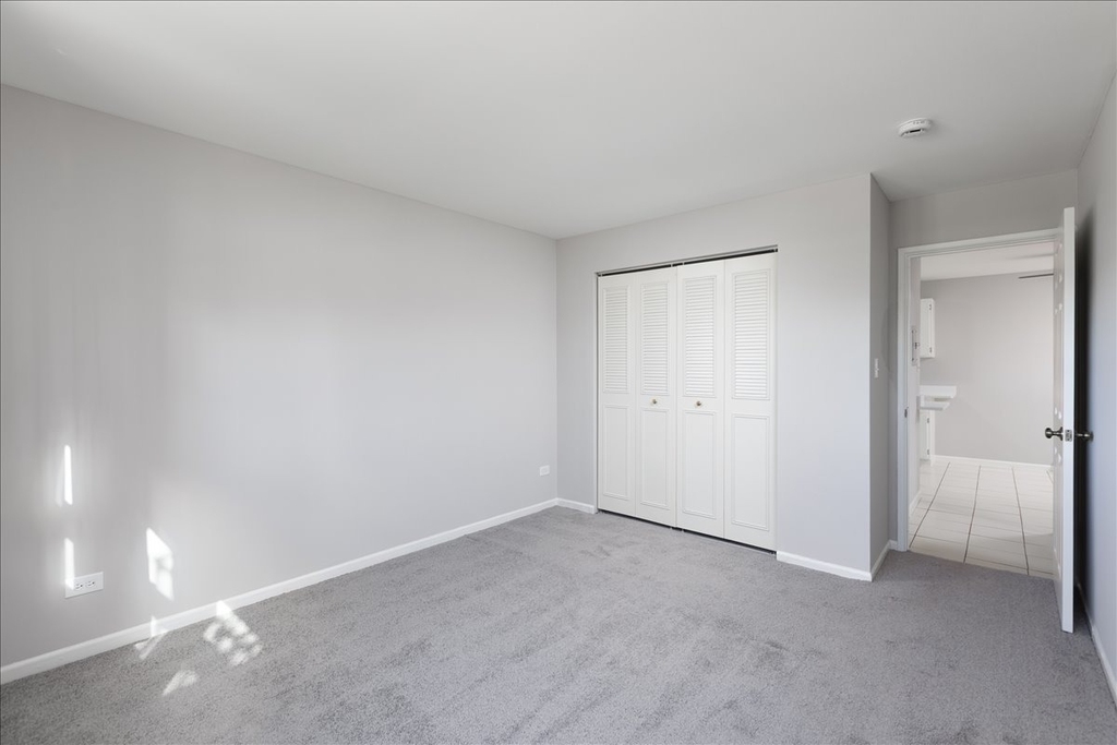 5740 East Avenue - Photo 9