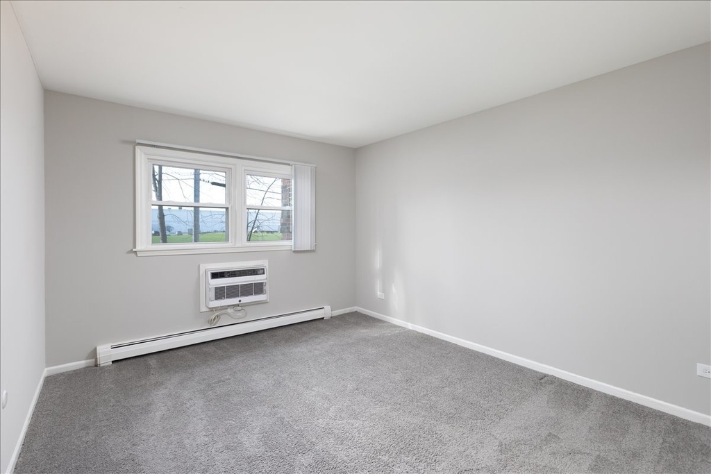 5740 East Avenue - Photo 8