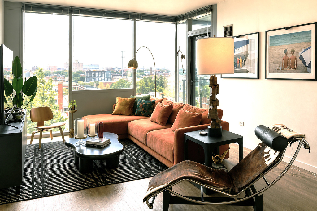 3740 N Halsted Street - Photo 1