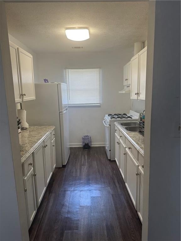 1173 Moton Avenue - Photo 4
