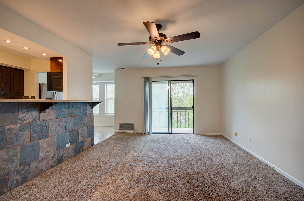 2210 Country Club Drive - Photo 6